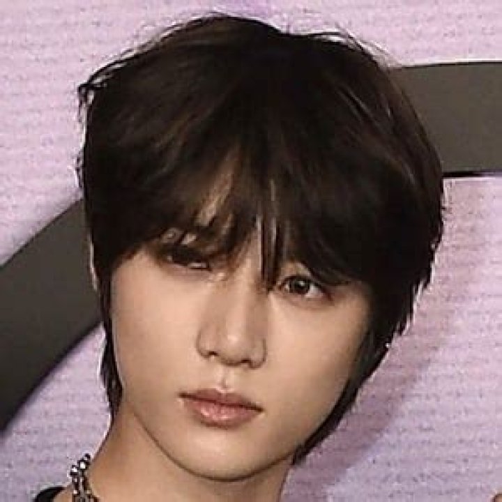 Choi Beomgyu Bio, Age, Height, Wife, Children, Parents, Singer and Net worth
