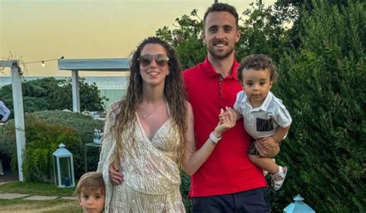 Chris Lilly Bio, Wiki, Age, Family, Wife, Career and Net Worth