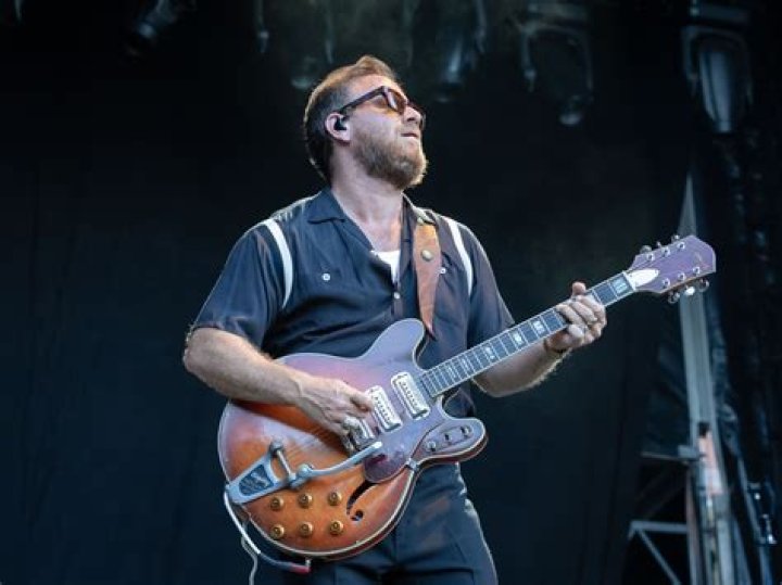 Dan Auerbach’s Net Worth, Age, Height, Weight, Wife, Kids, Bio-Wiki