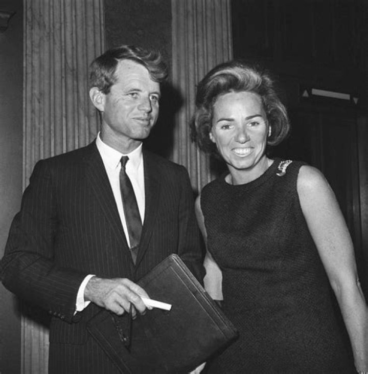 Earl Skakel Age Net Worth: How Old Is He?