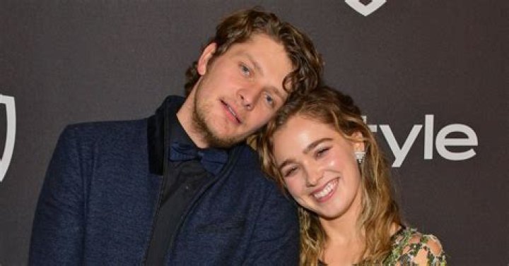 Haley Lu Richardson: Boyfriend, net worth, tattoos, smoking & body measurements