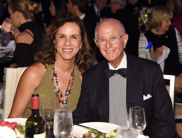 Jennifer Hutt Biography; Age, Show, Husband, Net Worth of Charles Koppelman’s Daughter