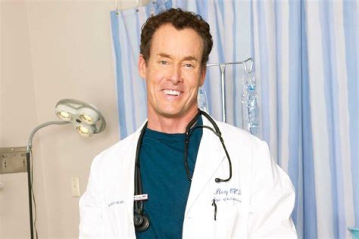 John C. McGinley Bio, Wiki, Age, Wife, Plastic Surgery, Book, Movies, Tv-Shows, and Net Worth.