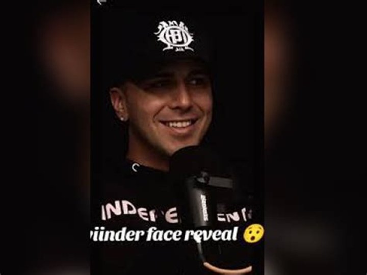 Kaylavoid Real Name: Age and TikTok Name Revealed