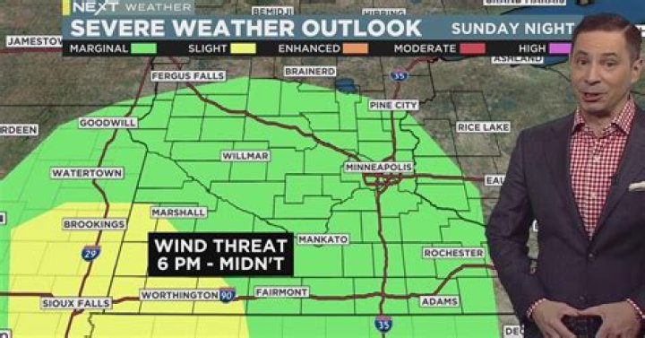 Mike Augustyniak (Meteorologist) Bio, Wiki, Age, Spouse, Net Worth, Height, Family and WCCO