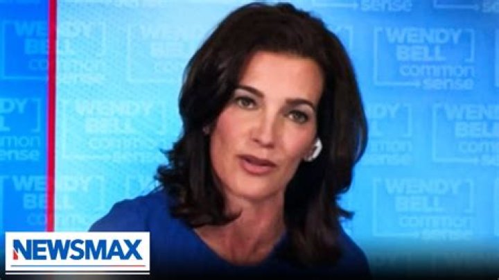 Radio Youtube Show and Newsmax Wendy Bell Has A Say On Mar-a-Lago Incident