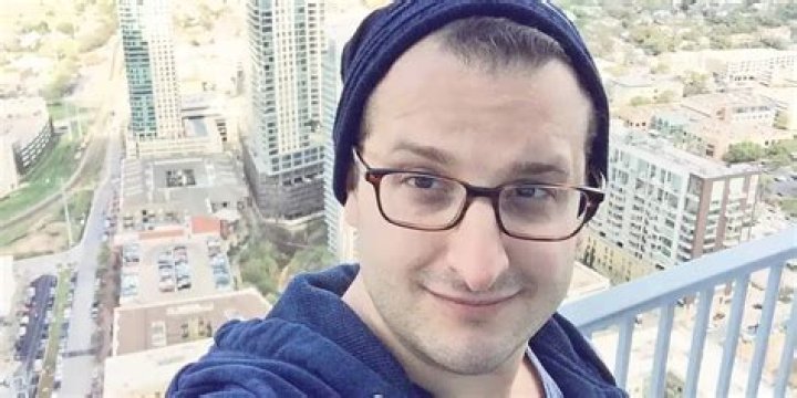 Scott Gerber Net Worth, Income, Salary, Earnings, Biography